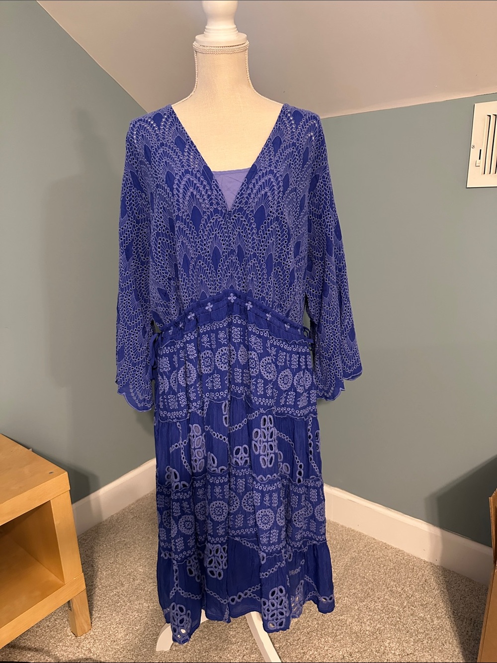 Johnny Was Women's Blue embroidered V-Neck Midi Dress